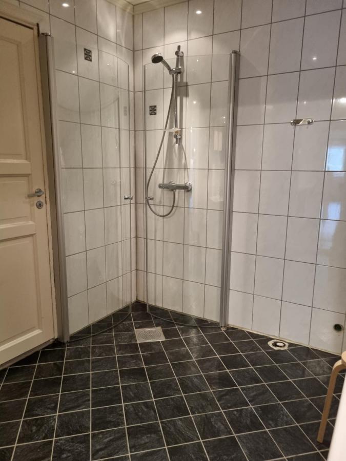 Stor Leilighet Med 4 Senger Sentralt I Forde Ngoại thất bức ảnh